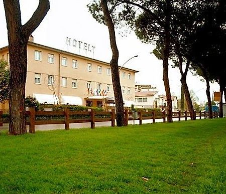 Hotel Masaccio San Giovanni Valdarno Buitenkant foto